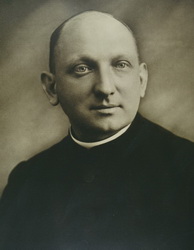 Oberkr-Pfarrer Schmitz