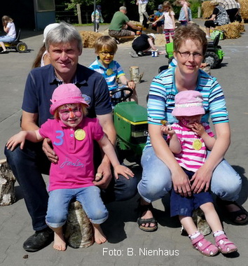 Hier gehts zur Bilderschau! Steinkenrather Hof-2015-1