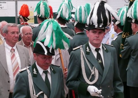 Zelteinmarsch Offiz OK-Kirmes-04-Zelteinmarsch