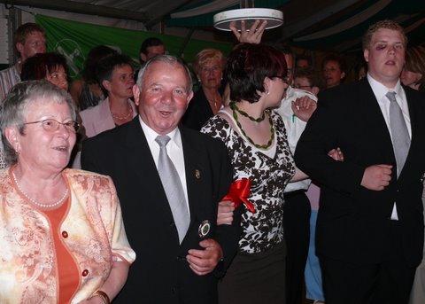 Stimmung beim Königstanz OK-Kirmes-12